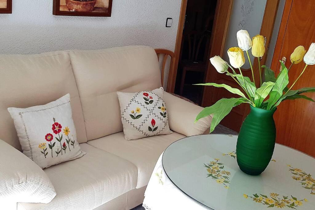 Apartamento Armonia:Centrico, Tranquilo Y Acogedor Elda Exterior foto